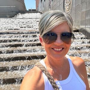 Meet your Posher, Kerri
